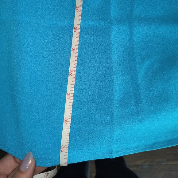 Lilly Adrienne Dress - Picture 8 of 10